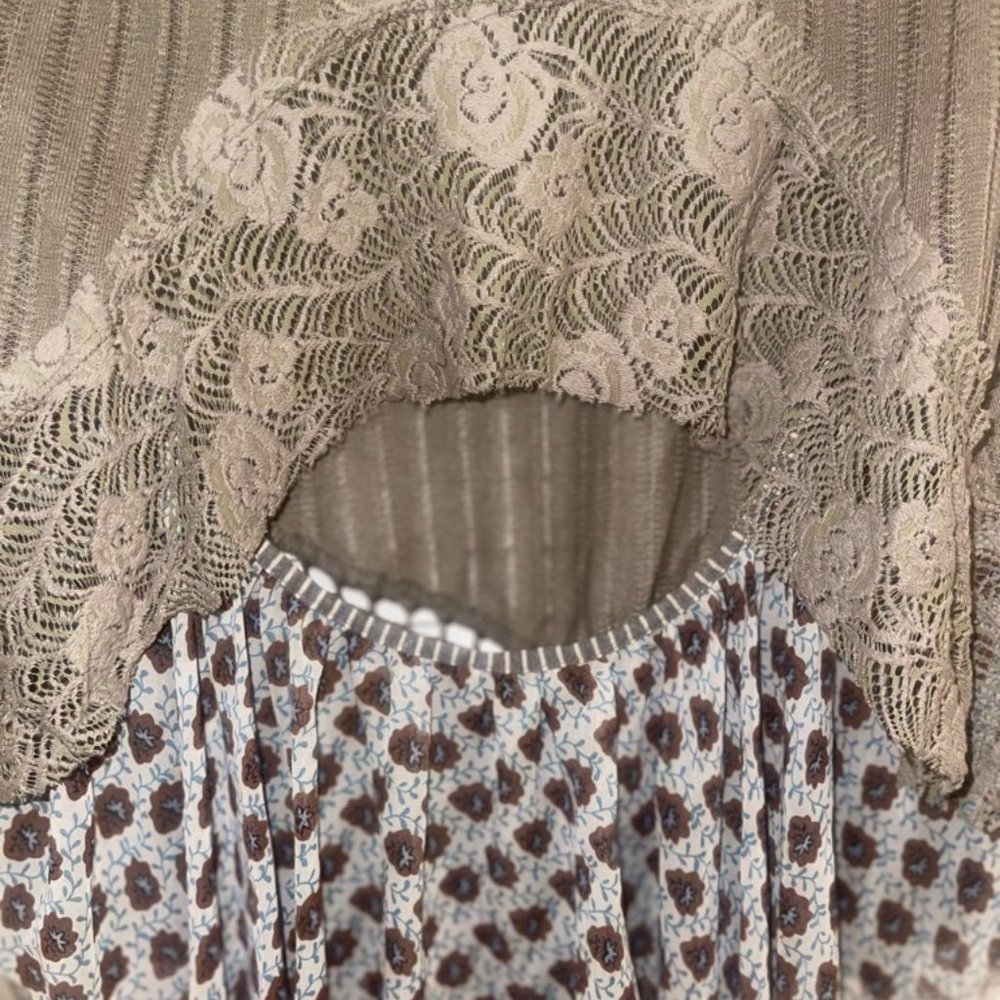 Open Back Gimmicks Tank Top - image 2